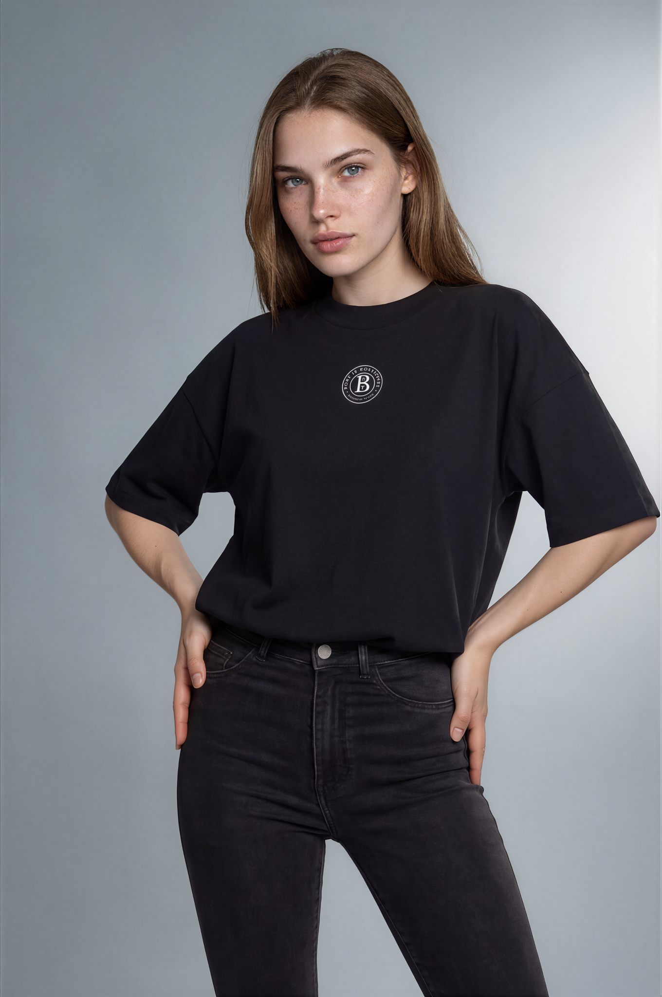 Majestic B - Shirt - Basanstreetwear